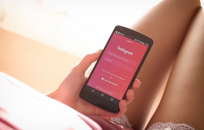 Merge Instagram Analytics and Web Design